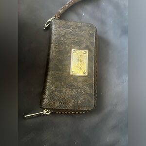 Michael Kors Wallet logo purse if wallet wristlet small purse handbag checkbook